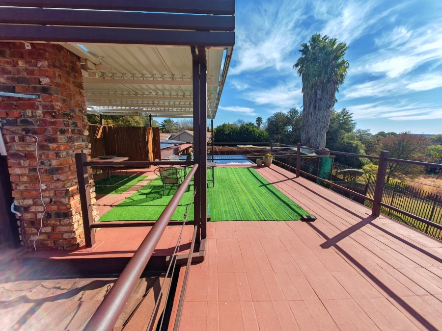 6 Bedroom Property for Sale in Dan Pienaar Free State